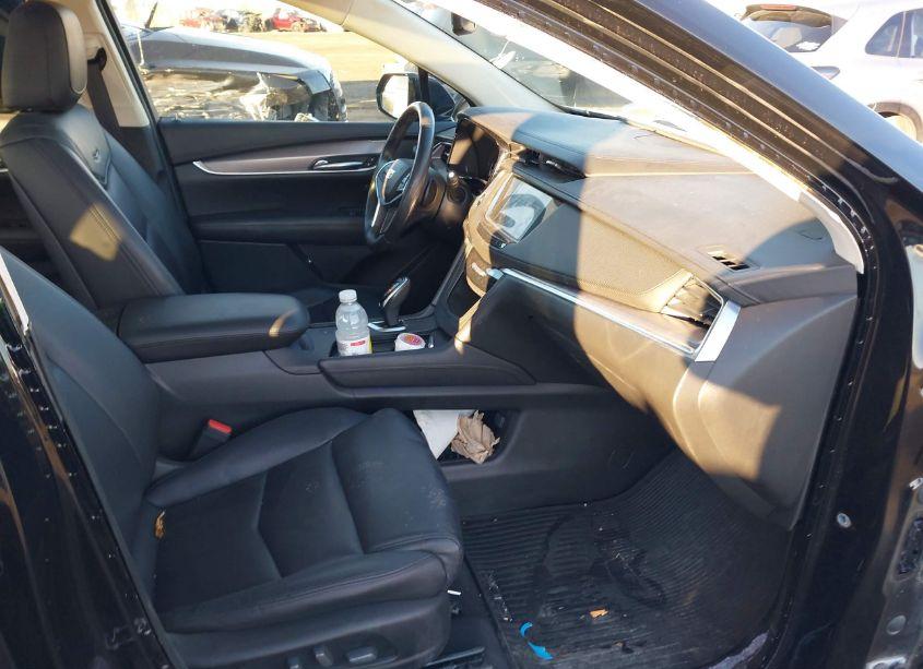 Photo 5 of 2018 Cadillac Xt5 LUXURY (VIN 1GYKNDRS9JZ165638)