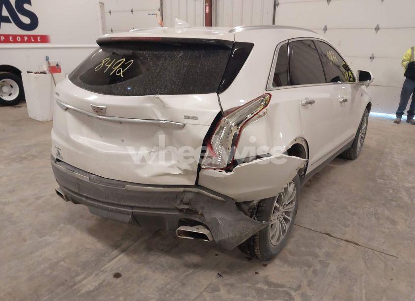 Photo 6 of 2019 Cadillac Xt5 LUXURY (VIN 1GYKNDRS9KZ199788)