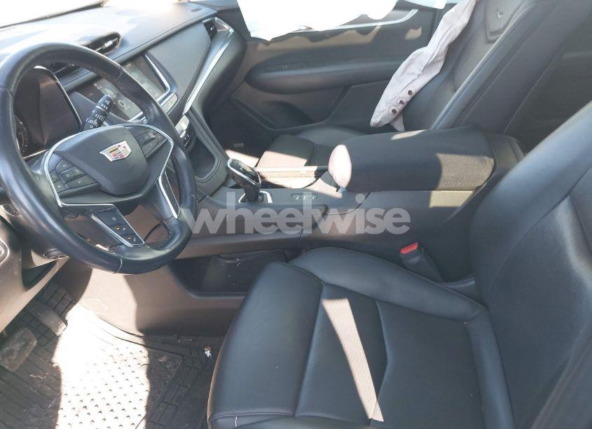 Photo 5 of 2019 Cadillac Xt5 LUXURY (VIN 1GYKNDRS9KZ226455)