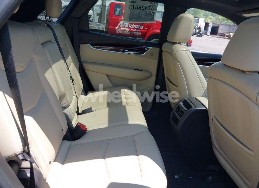 Photo 8 of 2017 Cadillac Xt5 LUXURY (VIN 1GYKNDRSXHZ286737)