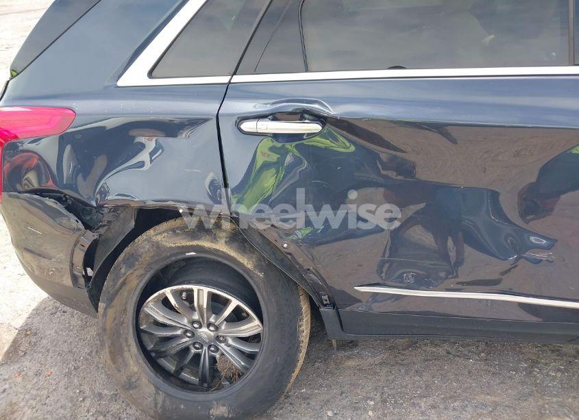 Photo 18 of 2019 Cadillac Xt5 LUXURY (VIN 1GYKNDRSXKZ232989)