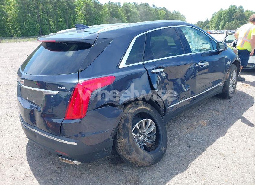 Photo 4 of 2019 Cadillac Xt5 LUXURY (VIN 1GYKNDRSXKZ232989)