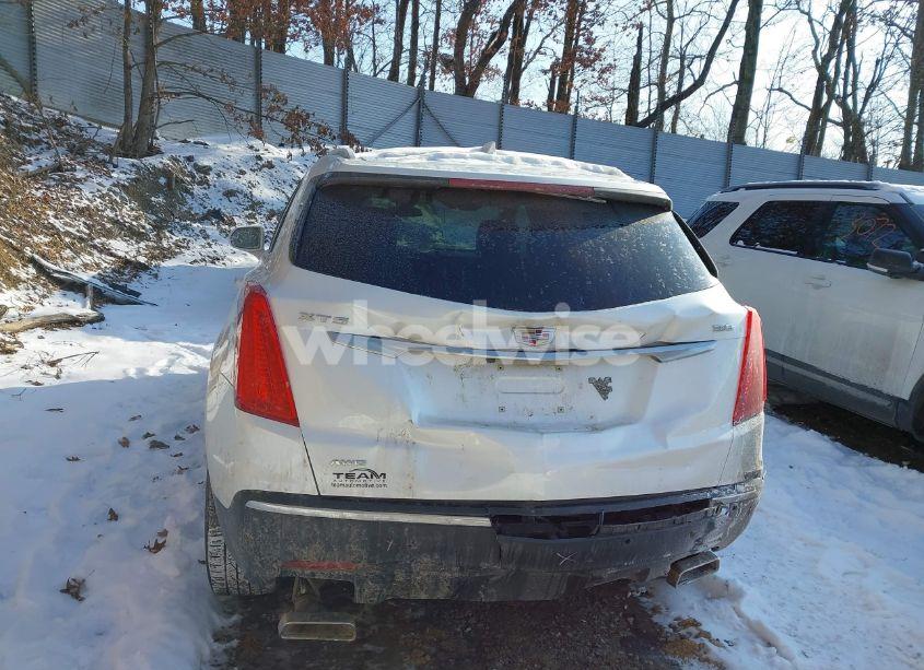 Photo 17 of 2017 Cadillac Xt5 PREMIUM LUXURY (VIN 1GYKNERS1HZ145710)