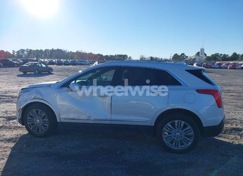 Photo 14 of 2018 Cadillac Xt5 PREMIUM LUXURY (VIN 1GYKNERS1JZ148547)
