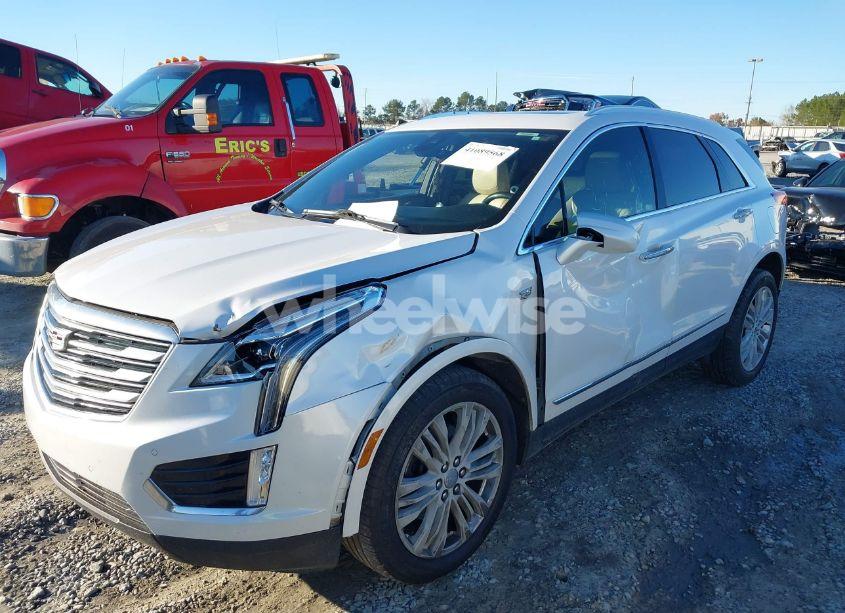 Photo 6 of 2018 Cadillac Xt5 PREMIUM LUXURY (VIN 1GYKNERS1JZ148547)