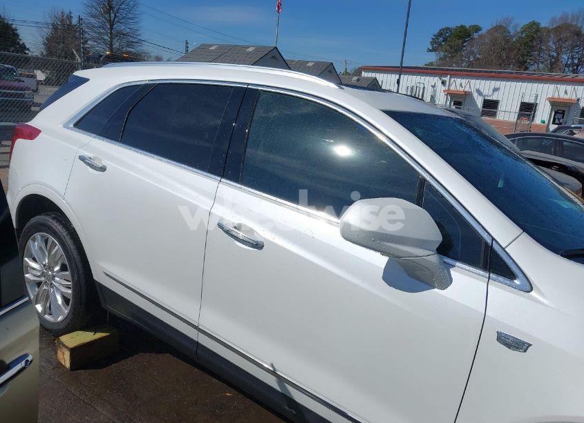 Photo 13 of 2018 Cadillac Xt5 PREMIUM LUXURY (VIN 1GYKNERS2JZ176146)