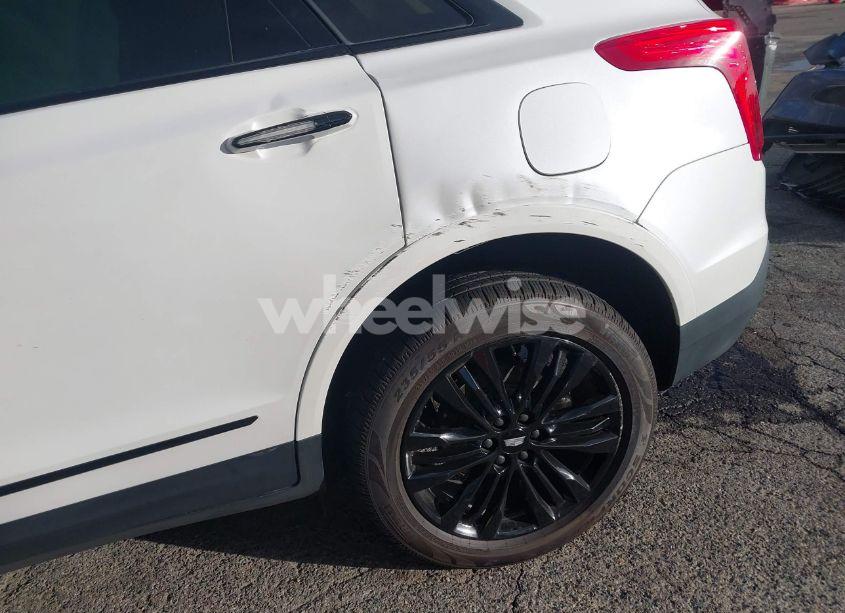 Photo 18 of 2019 Cadillac Xt5 PREMIUM LUXURY (VIN 1GYKNERS2KZ219000)