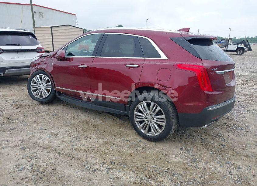 Photo 3 of 2018 Cadillac Xt5 PREMIUM LUXURY (VIN 1GYKNERS4JZ105398)