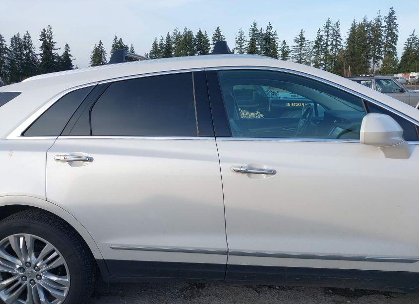 Photo 13 of 2017 Cadillac Xt5 PREMIUM LUXURY (VIN 1GYKNERS5HZ116503)