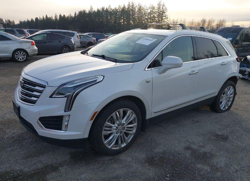 Photo 2 of 2017 Cadillac Xt5 PREMIUM LUXURY (VIN 1GYKNERS5HZ116503)