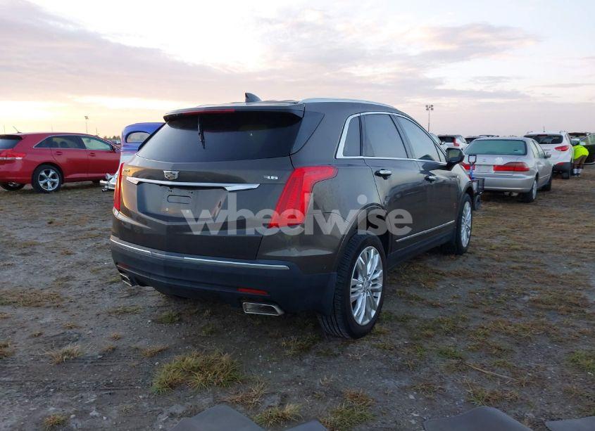Photo 4 of 2019 Cadillac Xt5 PREMIUM LUXURY (VIN 1GYKNERS6KZ152904)