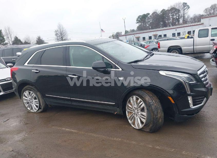 Photo 13 of 2019 Cadillac Xt5 PREMIUM LUXURY (VIN 1GYKNERS6KZ155740)