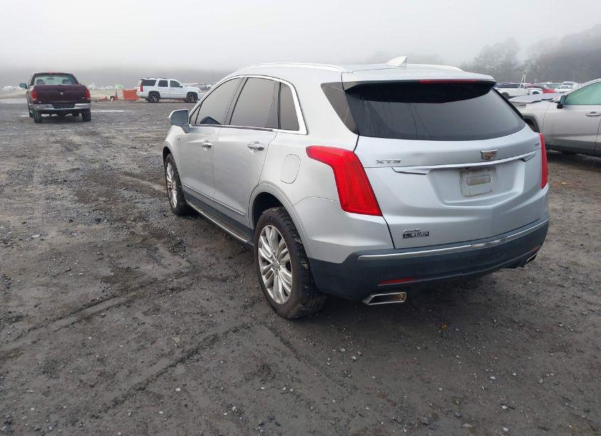 Photo 3 of 2017 Cadillac Xt5 PREMIUM LUXURY (VIN 1GYKNERS7HZ294428)