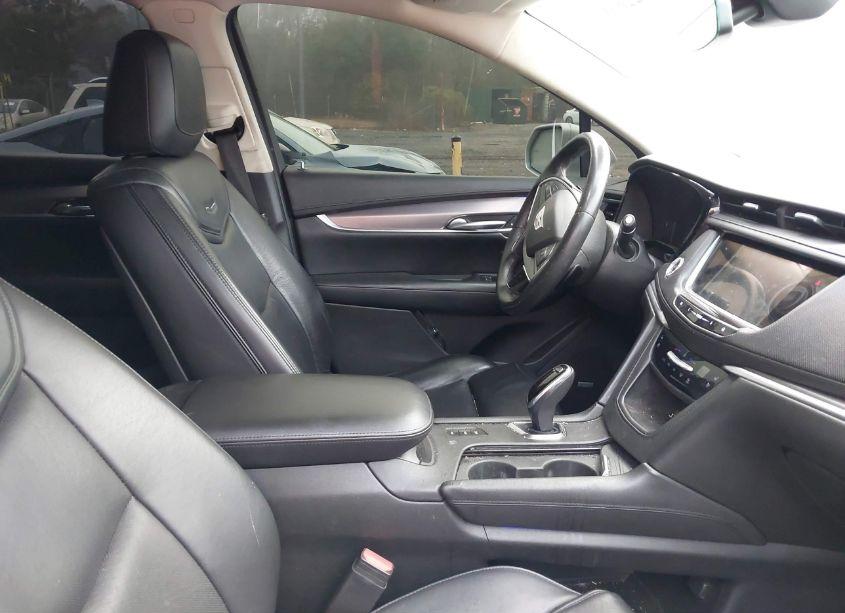 Photo 5 of 2017 Cadillac Xt5 PREMIUM LUXURY (VIN 1GYKNERS7HZ294428)