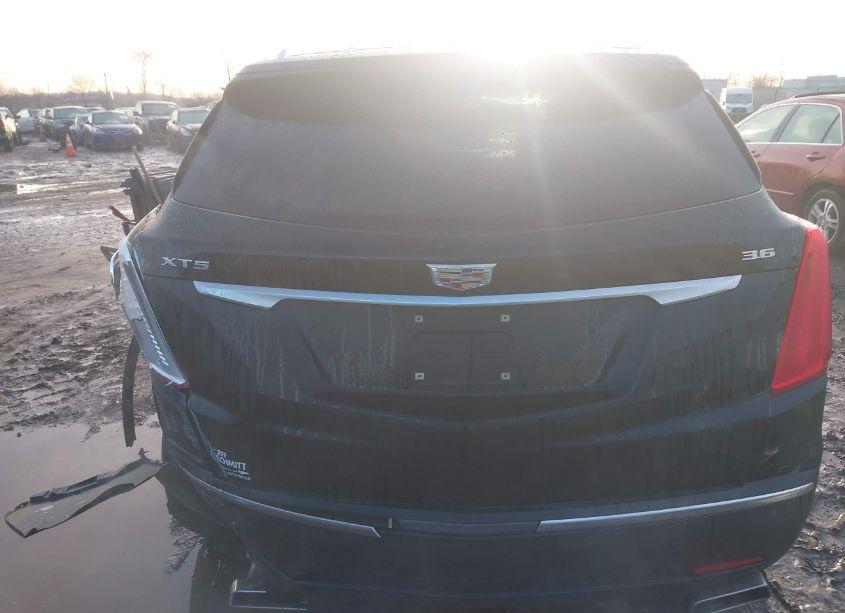 Photo 16 of 2018 Cadillac Xt5 PREMIUM LUXURY (VIN 1GYKNERS7JZ132238)