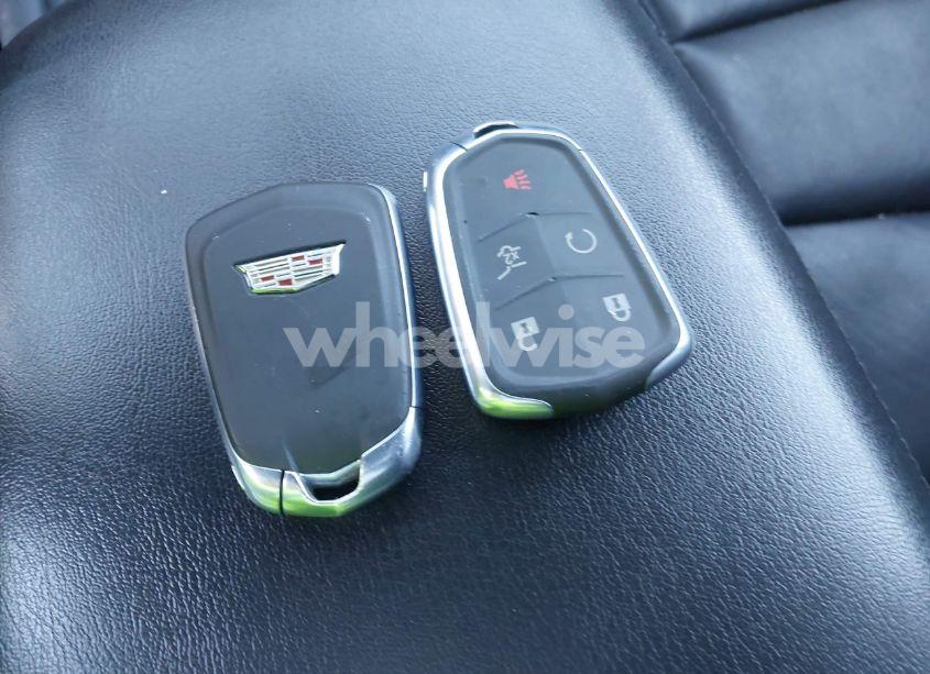 Photo 11 of 2018 Cadillac Xt5 PREMIUM LUXURY (VIN 1GYKNERS7JZ230833)