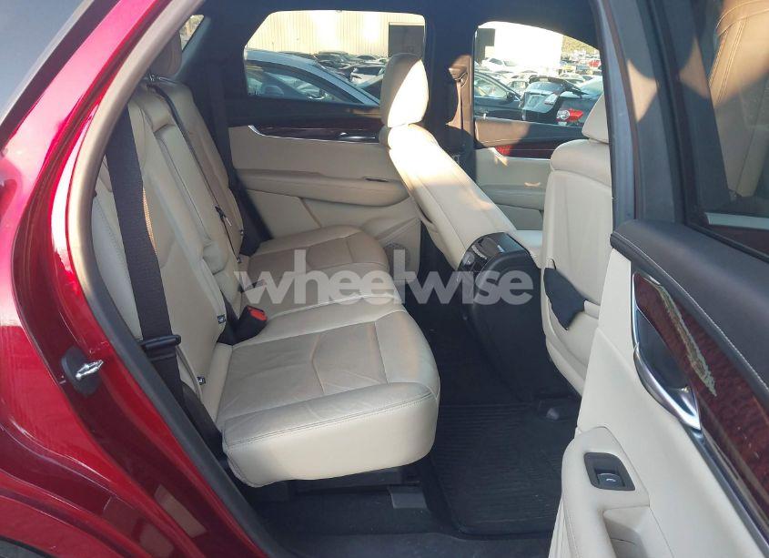 Photo 8 of 2019 Cadillac Xt5 PREMIUM LUXURY (VIN 1GYKNERS7KZ274932)