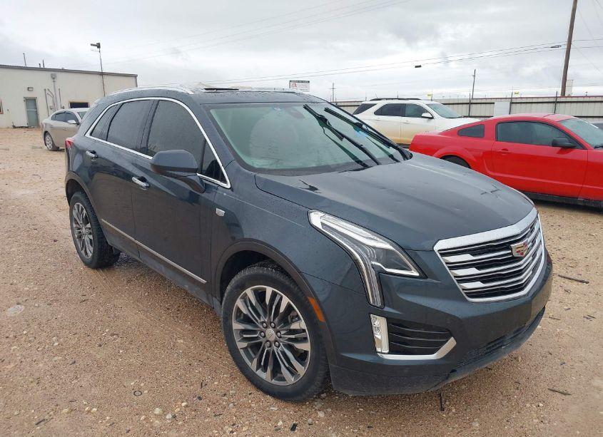 2019 Cadillac Xt5 PREMIUM LUXURY (VIN 1GYKNERS8KZ152208) main photo