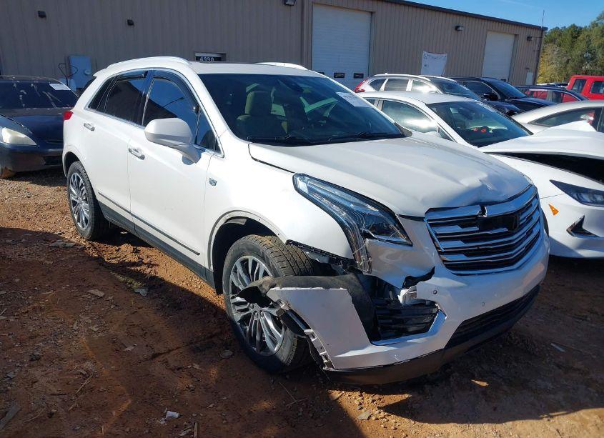 2017 Cadillac Xt5 PREMIUM LUXURY (VIN 1GYKNERS9HZ113300) main photo
