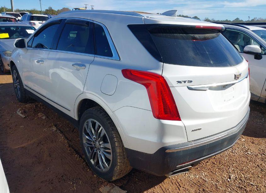 Photo 3 of 2017 Cadillac Xt5 PREMIUM LUXURY (VIN 1GYKNERS9HZ113300)