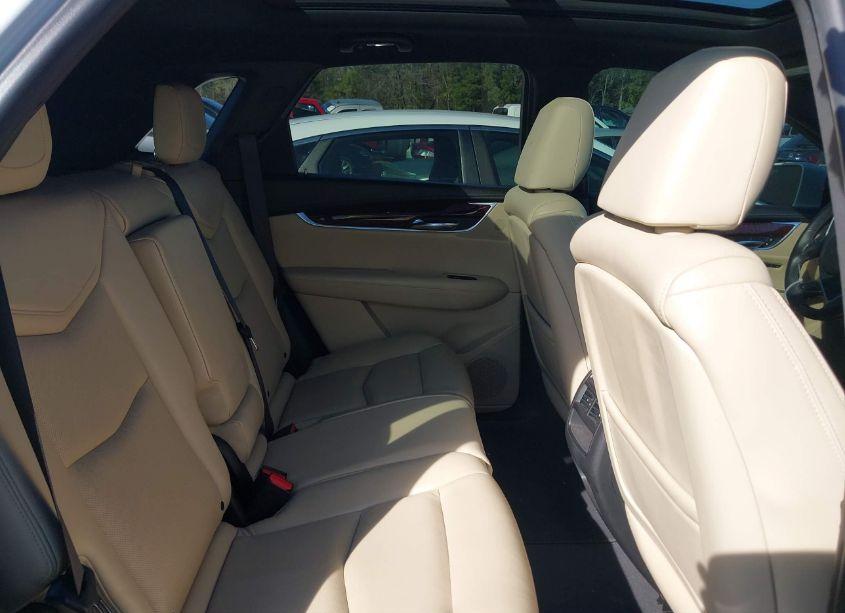 Photo 8 of 2017 Cadillac Xt5 PREMIUM LUXURY (VIN 1GYKNERS9HZ113300)