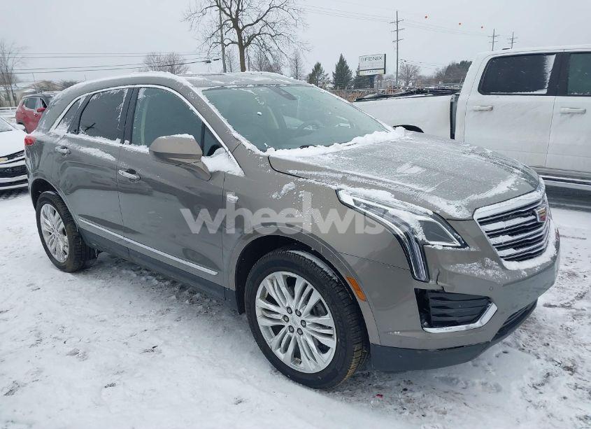 2018 Cadillac Xt5 PREMIUM LUXURY (VIN 1GYKNFRS1JZ130037) main photo