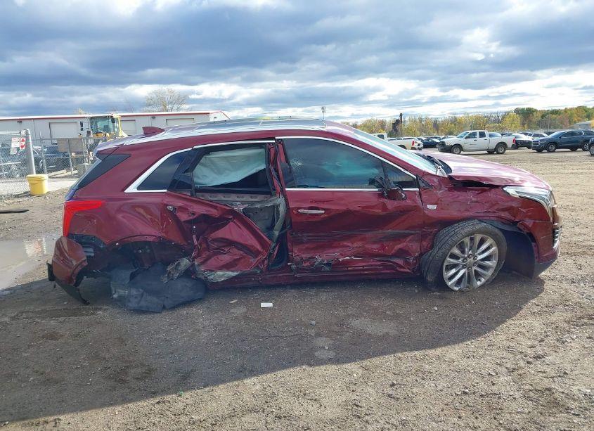 Photo 13 of 2017 Cadillac Xt5 PLATINUM (VIN 1GYKNFRS5HZ204621)