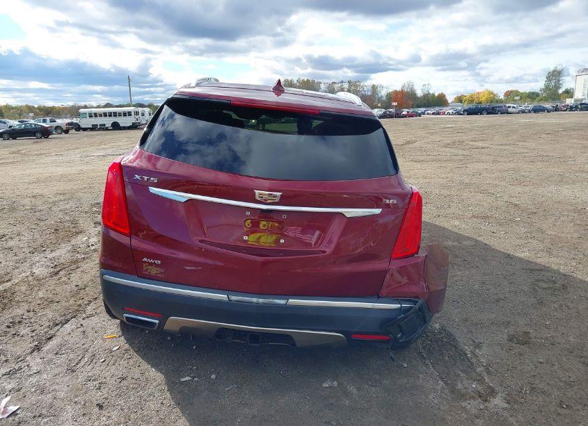 Photo 16 of 2017 Cadillac Xt5 PLATINUM (VIN 1GYKNFRS5HZ204621)