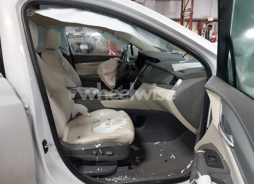 Photo 5 of 2019 Cadillac Xt5 PREMIUM LUXURY AWD (VIN 1GYKNFRS5KZ219451)