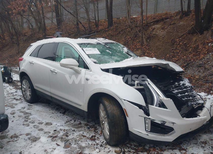 2019 Cadillac Xt5 PREMIUM LUXURY (VIN 1GYKNFRS7KZ156319) main photo