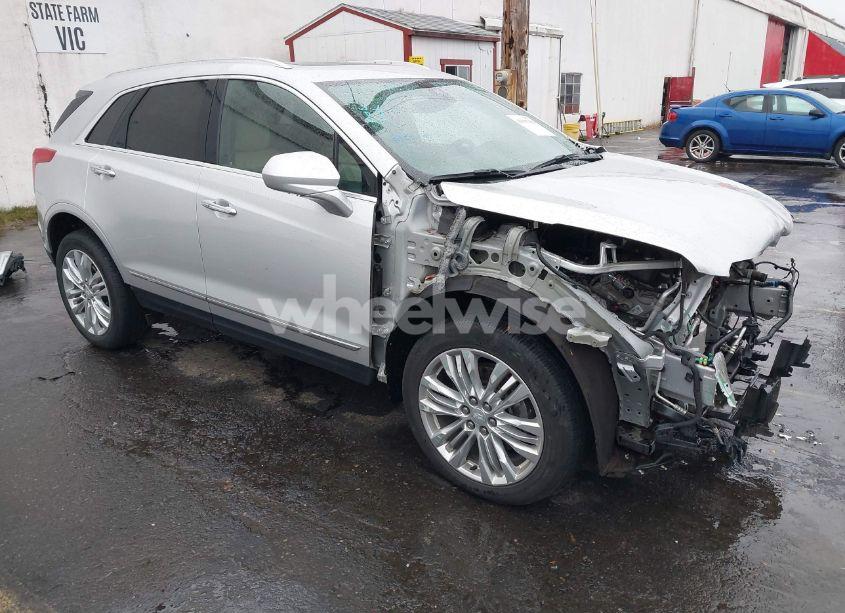 2019 Cadillac Xt5 PREMIUM LUXURY AWD (VIN 1GYKNFRS9KZ290183) main photo