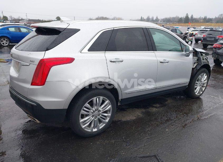 Photo 4 of 2019 Cadillac Xt5 PREMIUM LUXURY AWD (VIN 1GYKNFRS9KZ290183)