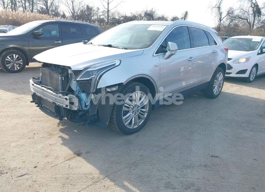 Photo 2 of 2018 Cadillac Xt5 PREMIUM LUXURY (VIN 1GYKNFRSXJZ143093)