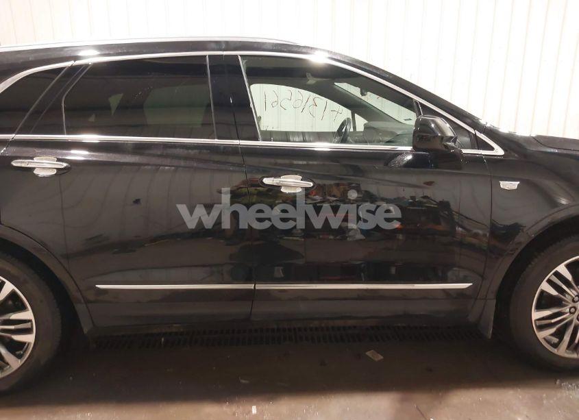 Photo 14 of 2019 Cadillac Xt5 PREMIUM LUXURY (VIN 1GYKNFRSXKZ189590)