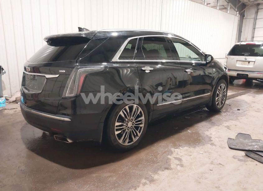 Photo 4 of 2019 Cadillac Xt5 PREMIUM LUXURY (VIN 1GYKNFRSXKZ189590)
