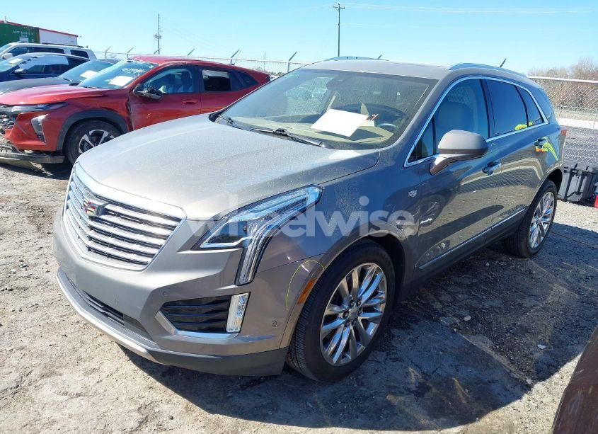 Photo 2 of 2018 Cadillac Xt5 PLATINUM (VIN 1GYKNGRS2JZ123992)
