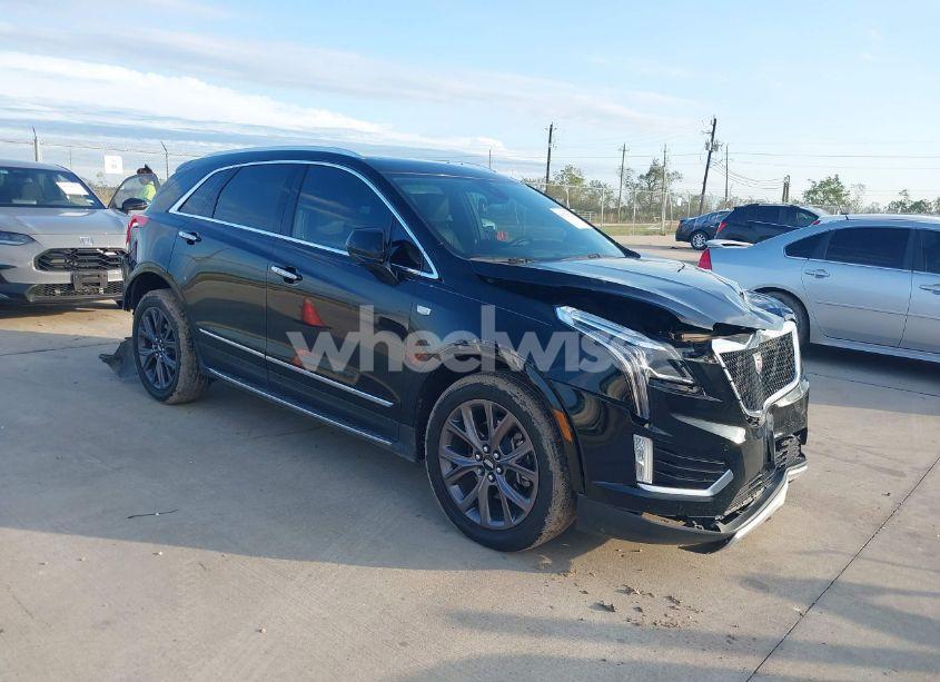 2018 Cadillac Xt5 PLATINUM (VIN 1GYKNGRS2JZ172576) main photo