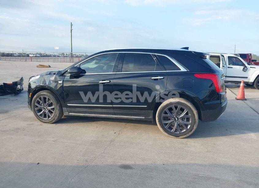 Photo 13 of 2018 Cadillac Xt5 PLATINUM (VIN 1GYKNGRS2JZ172576)