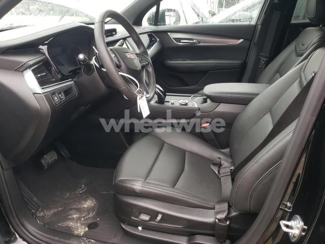 Photo 13 of 2025 CADILLAC XT6 LUXURY (VIN 1GYKPBR43SZ142695)