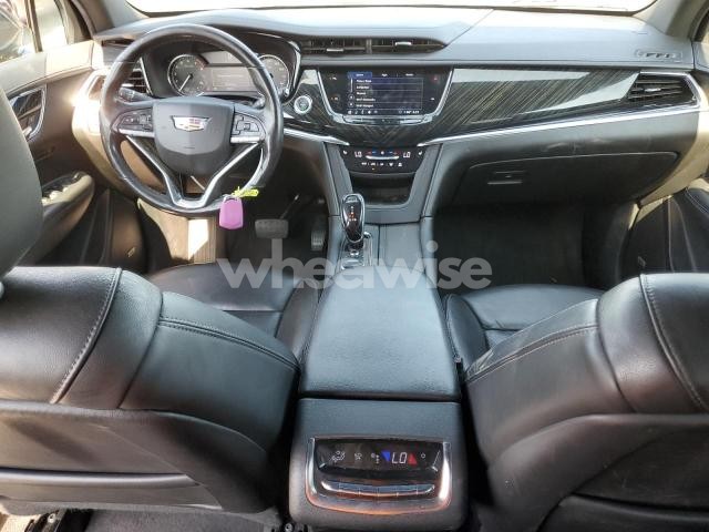 Photo 3 of 2020 CADILLAC XT6 PREMIUM LUXURY (VIN 1GYKPCRS0LZ185560)