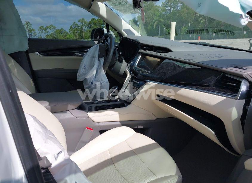 Photo 5 of 2023 Cadillac Xt6 FWD PREMIUM LUXURY (VIN 1GYKPCRS3PZ186210)