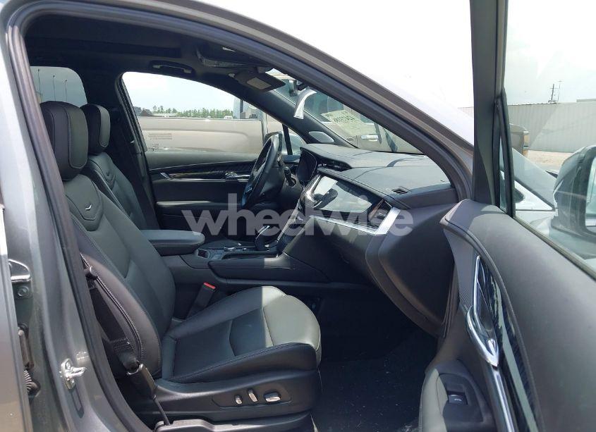 Photo 5 of 2025 Cadillac Xt6 FWD PREMIUM LUXURY (VIN 1GYKPCRS5SZ121724)