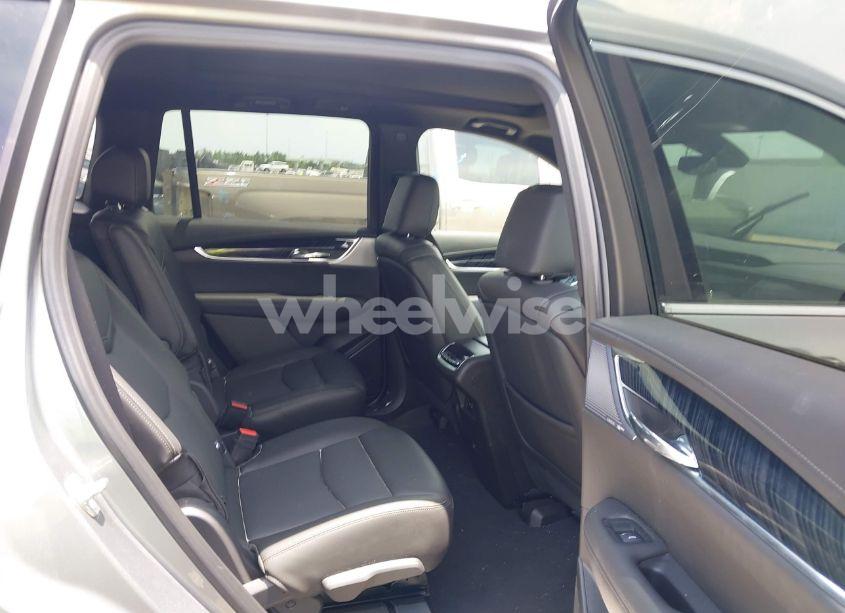 Photo 8 of 2025 Cadillac Xt6 FWD PREMIUM LUXURY (VIN 1GYKPCRS5SZ121724)