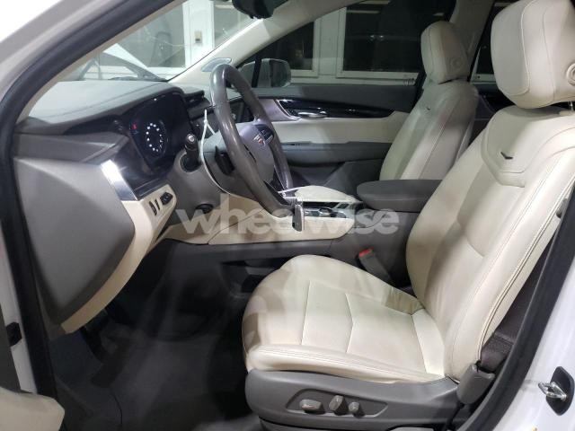 Photo 7 of 2020 CADILLAC XT6 PREMIUM LUXURY (VIN 1GYKPDRS1LZ117385)