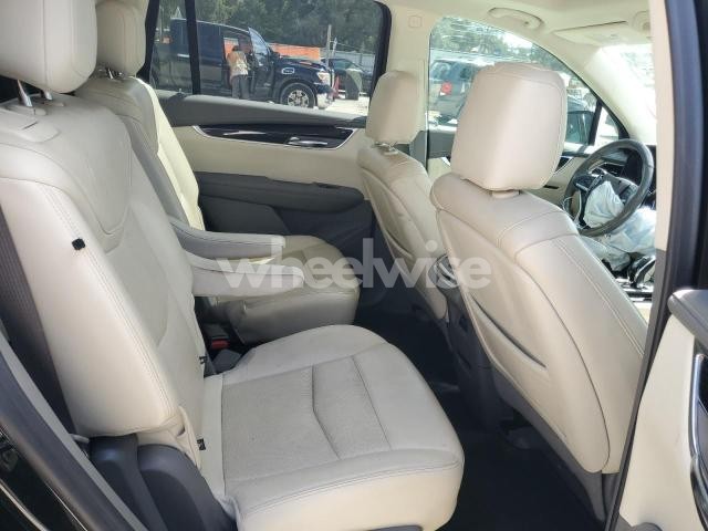Photo 7 of 2020 CADILLAC XT6 PREMIUM LUXURY (VIN 1GYKPDRS1LZ202209)