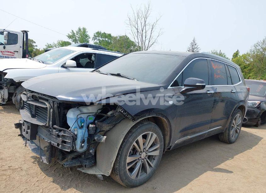 Photo 2 of 2021 Cadillac Xt6 AWD PREMIUM LUXURY (VIN 1GYKPDRS7MZ122673)