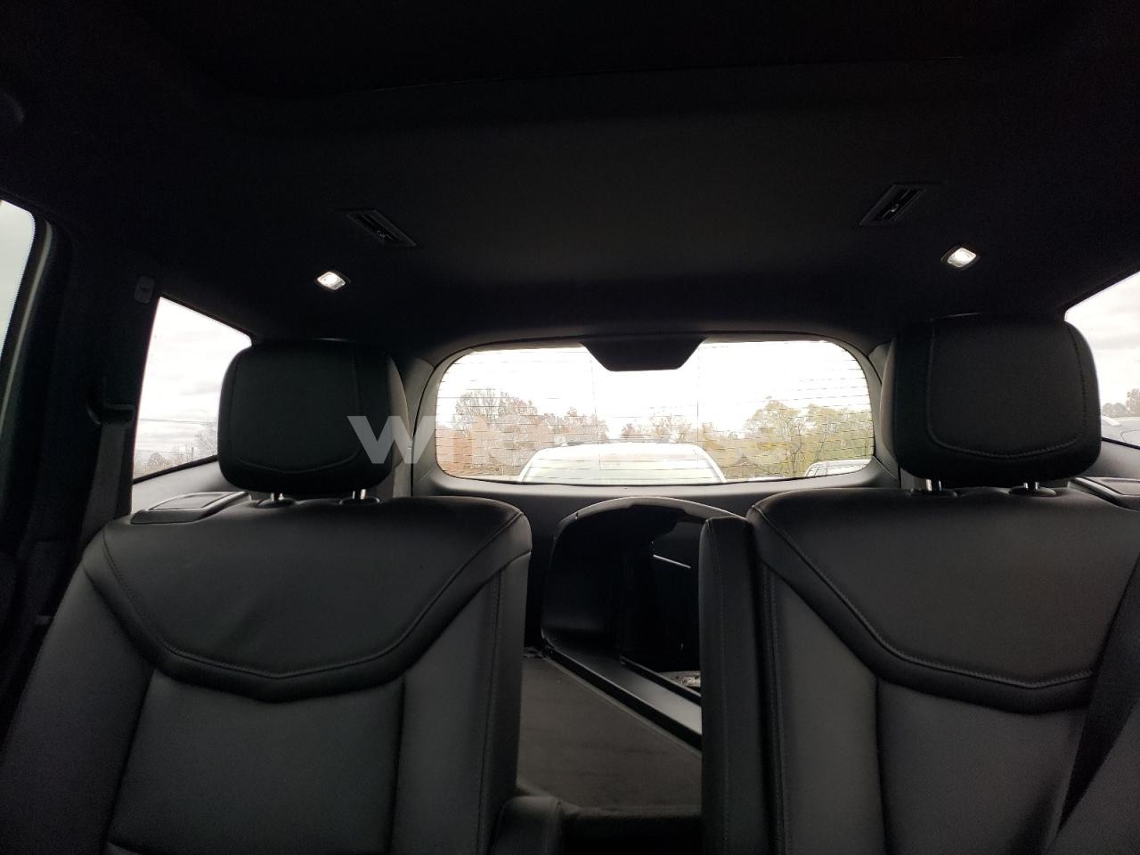 Photo 10 of 2020 CADILLAC XT6 PREMIUM LUXURY (VIN 1GYKPDRS8LZ136306)