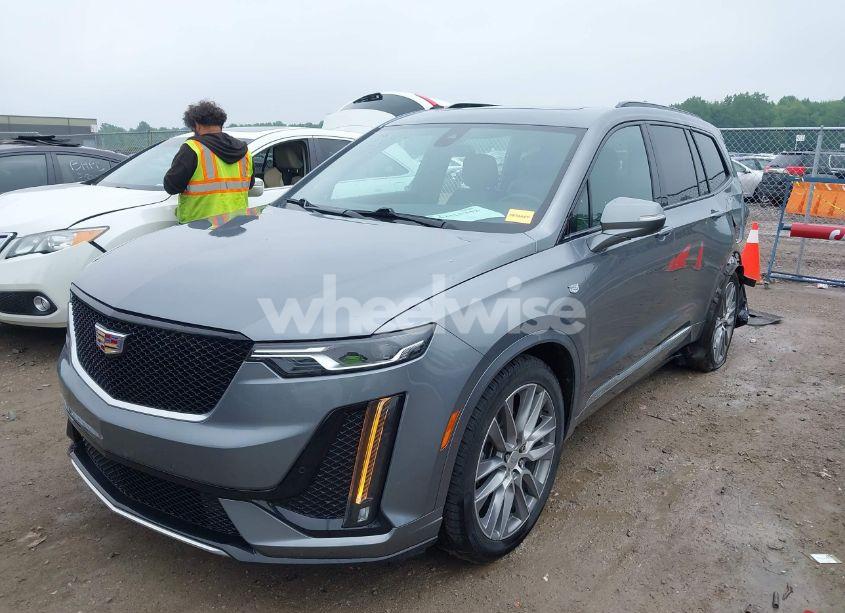 Photo 2 of 2021 Cadillac Xt6 AWD SPORT (VIN 1GYKPGRS6MZ128112)