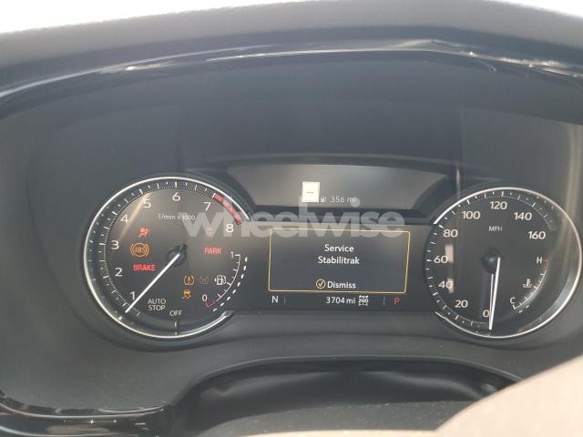 Photo 10 of 2025 CADILLAC XT6 SPORT (VIN 1GYKPGRSXSZ108197)