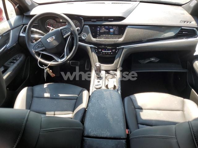 Photo 4 of 2025 CADILLAC XT6 SPORT (VIN 1GYKPGRSXSZ108197)